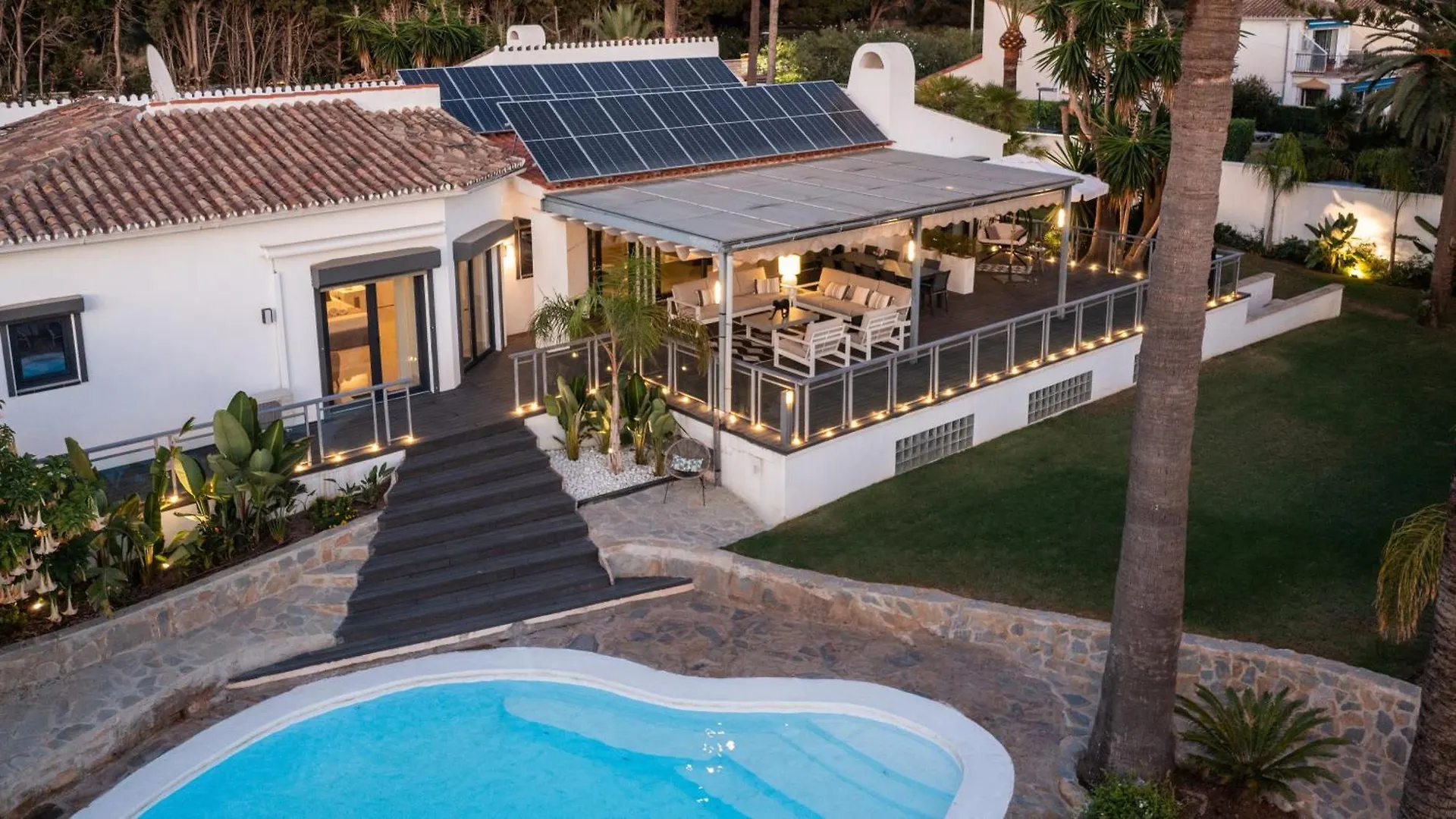 Villa Dune, Luxury Villa, 5 Min Walk To The Beach Marbella